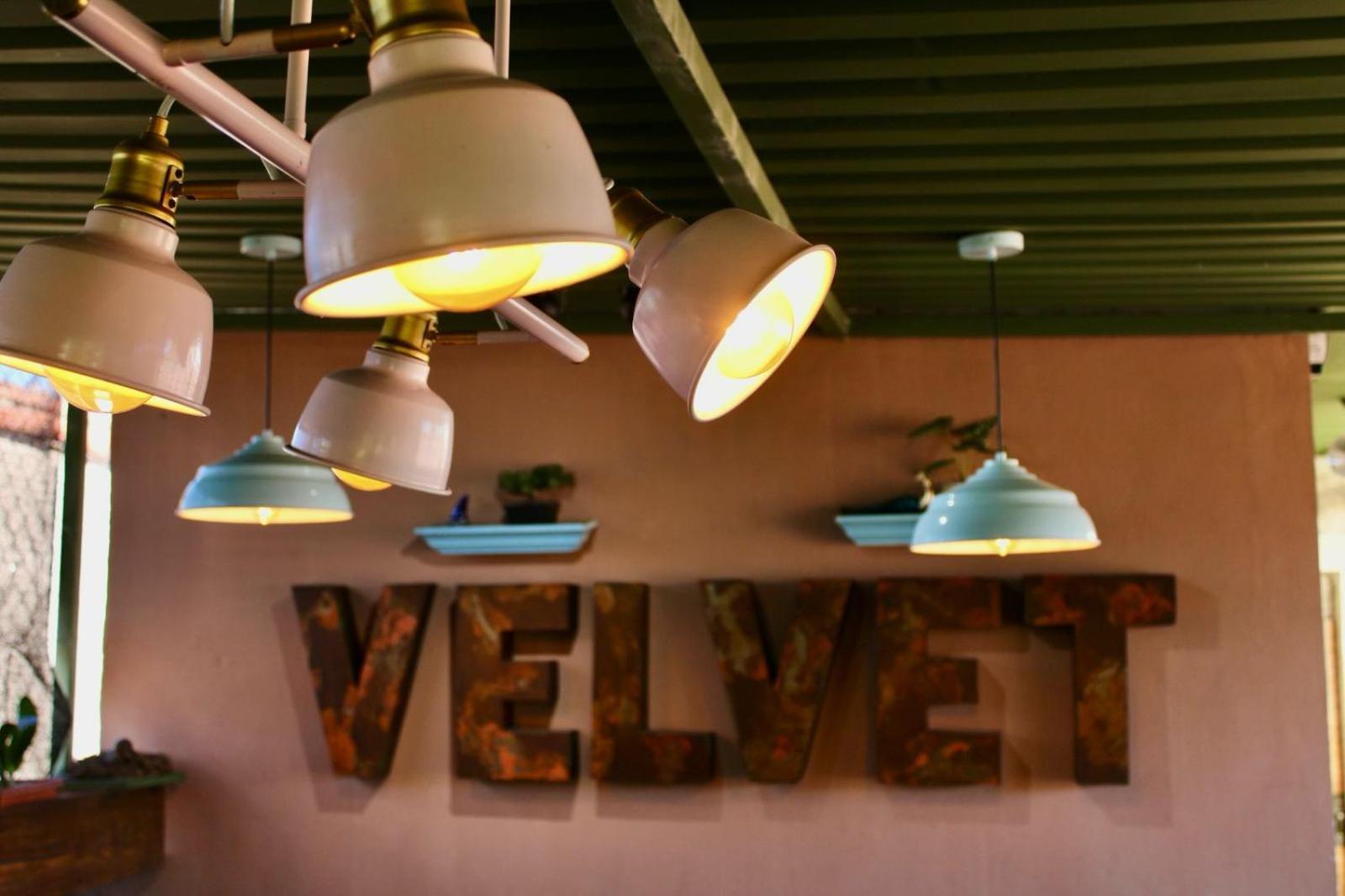Velvet Hostal La Novena Santa Ana Exterior photo